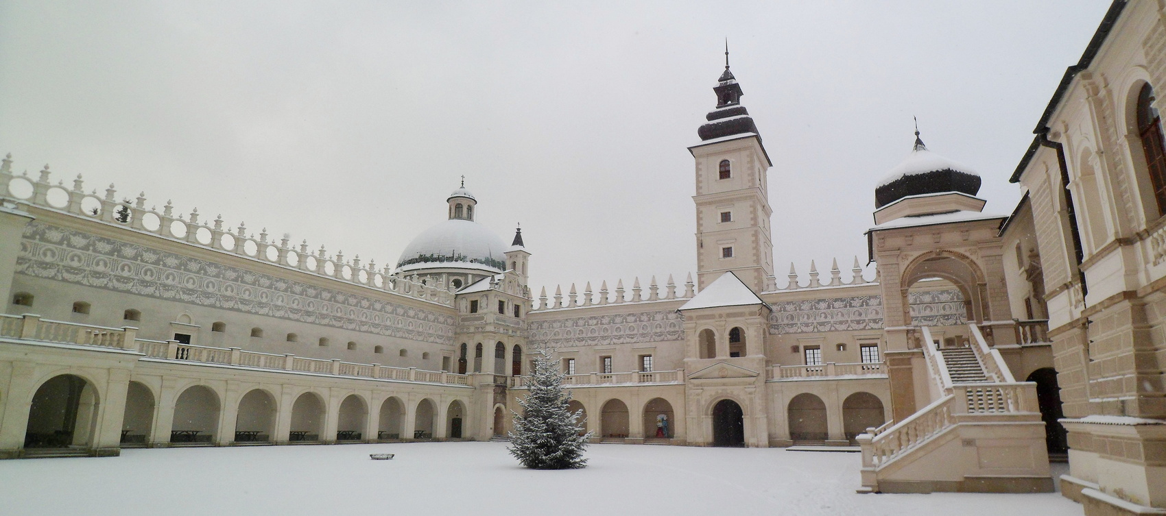 Sylw2014_019.jpg - Ażurowe attyki oraz wspaniałe sgraffiti